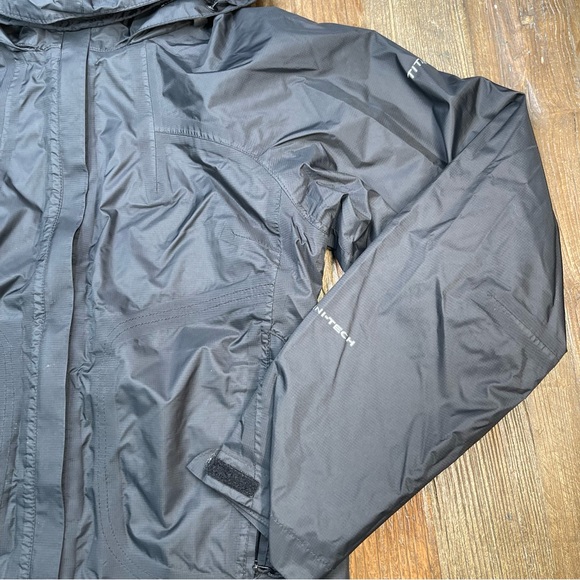 Columbia | Omni Tech | Black | Rain Jacket | Waterproof | Packable | Women’s S - Picture 5 of 15